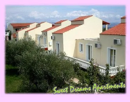 Sweet Dreams 3*